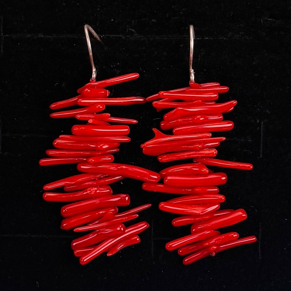 Vintage bohemian chic silvertone and red pierced earrings